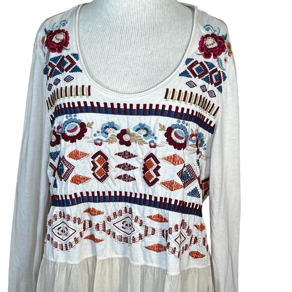 Johnny Was Embroidered Ivory Long Sleeve Peplum Tunic Size 1X EUC - Picture 2 of 12